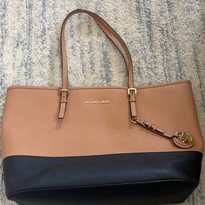 Michael Kors tote